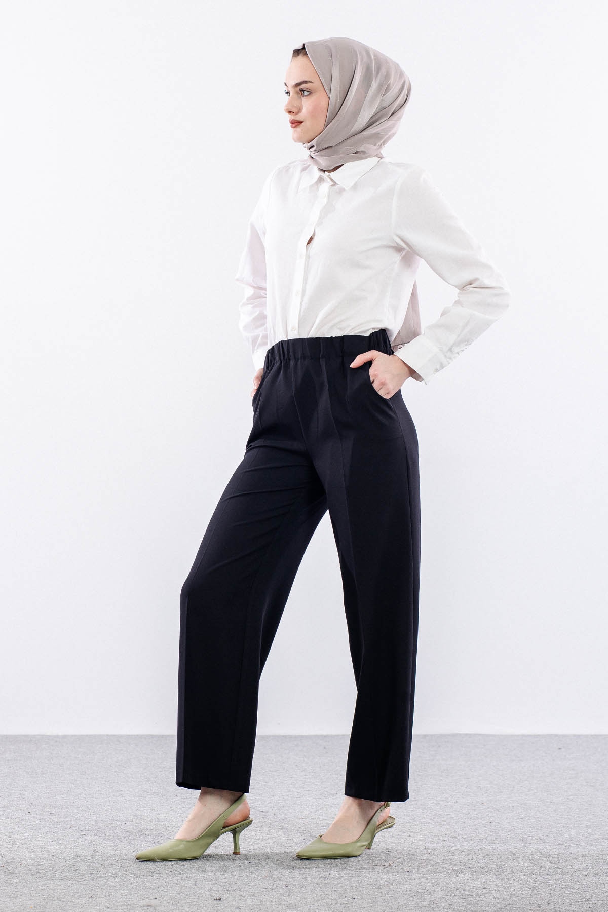 002 Pantolon 40-50 - Siyah --- - 3