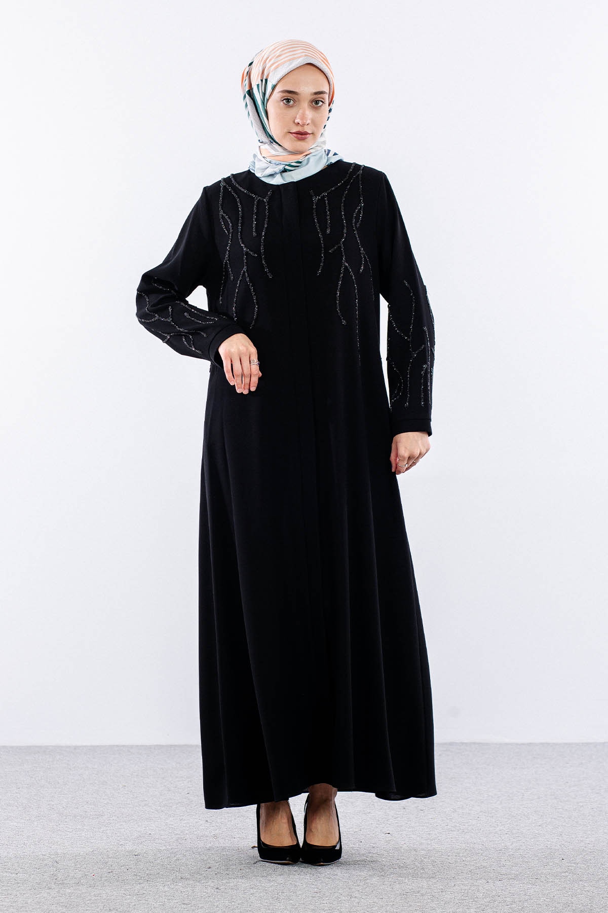 2273 Ferace 42-52 Kol Isli şik Detay - Siyah - 1