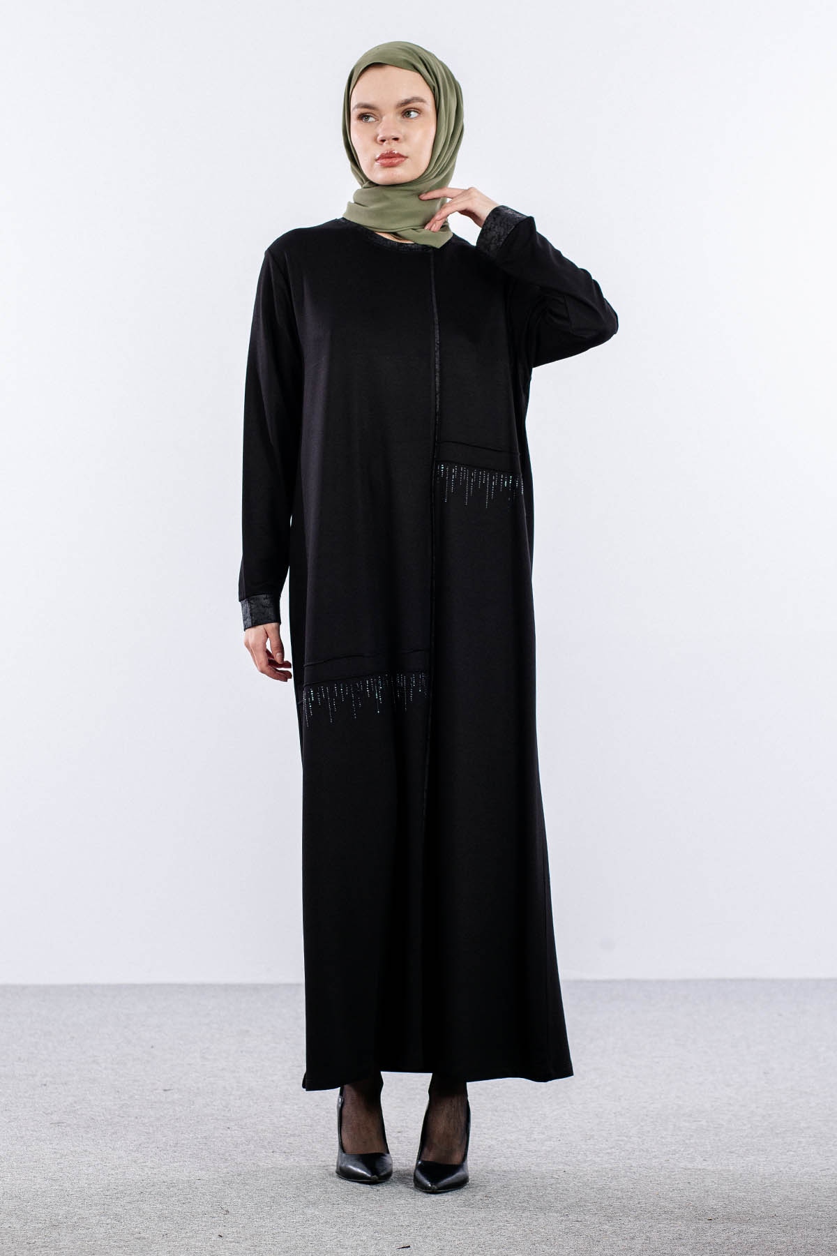 25112 Elbise 44-46-48 On Ve Yan Tas Detay - Siyah - 3