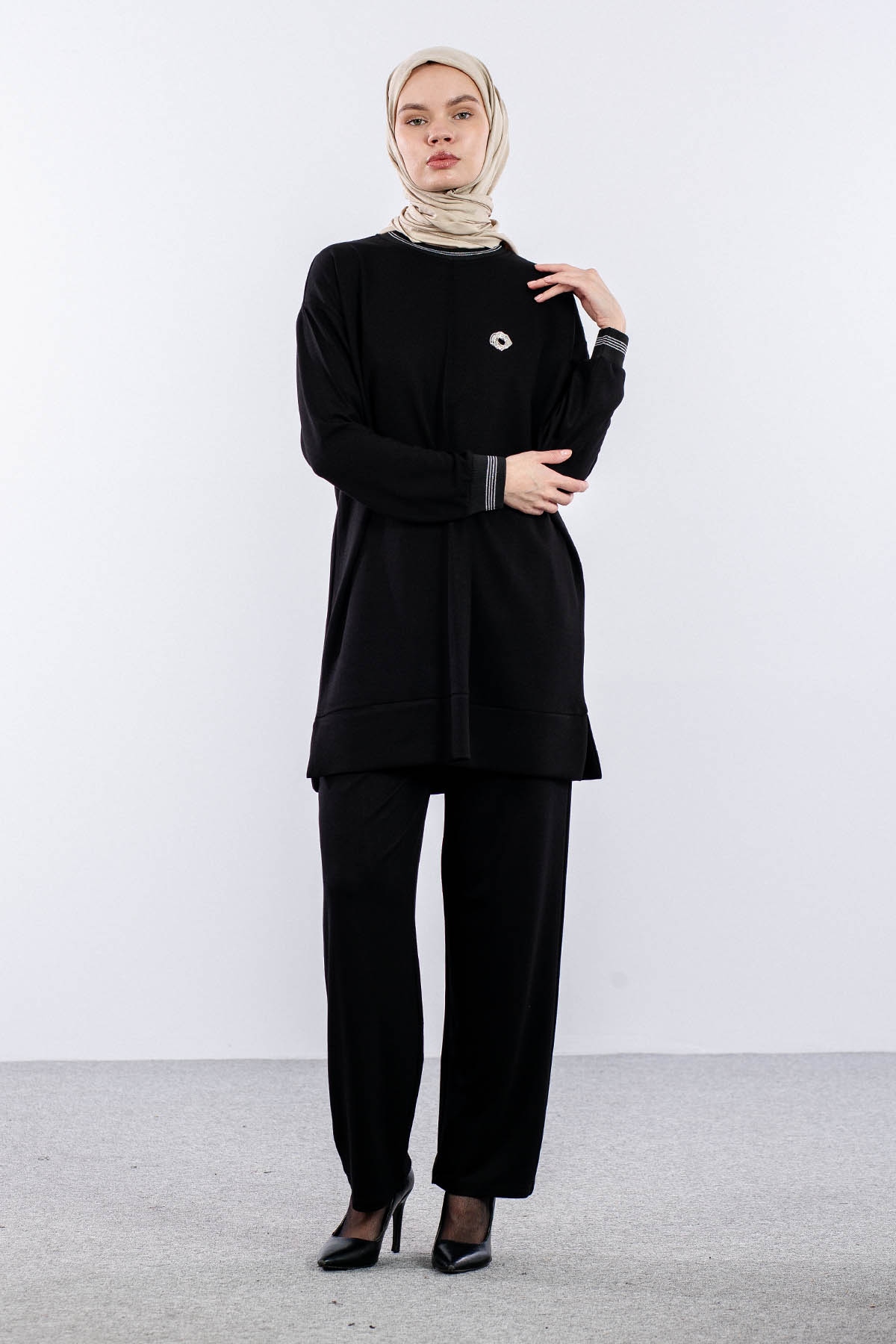 25123 Takim 44-46 Ribana Detay - Siyah - 2