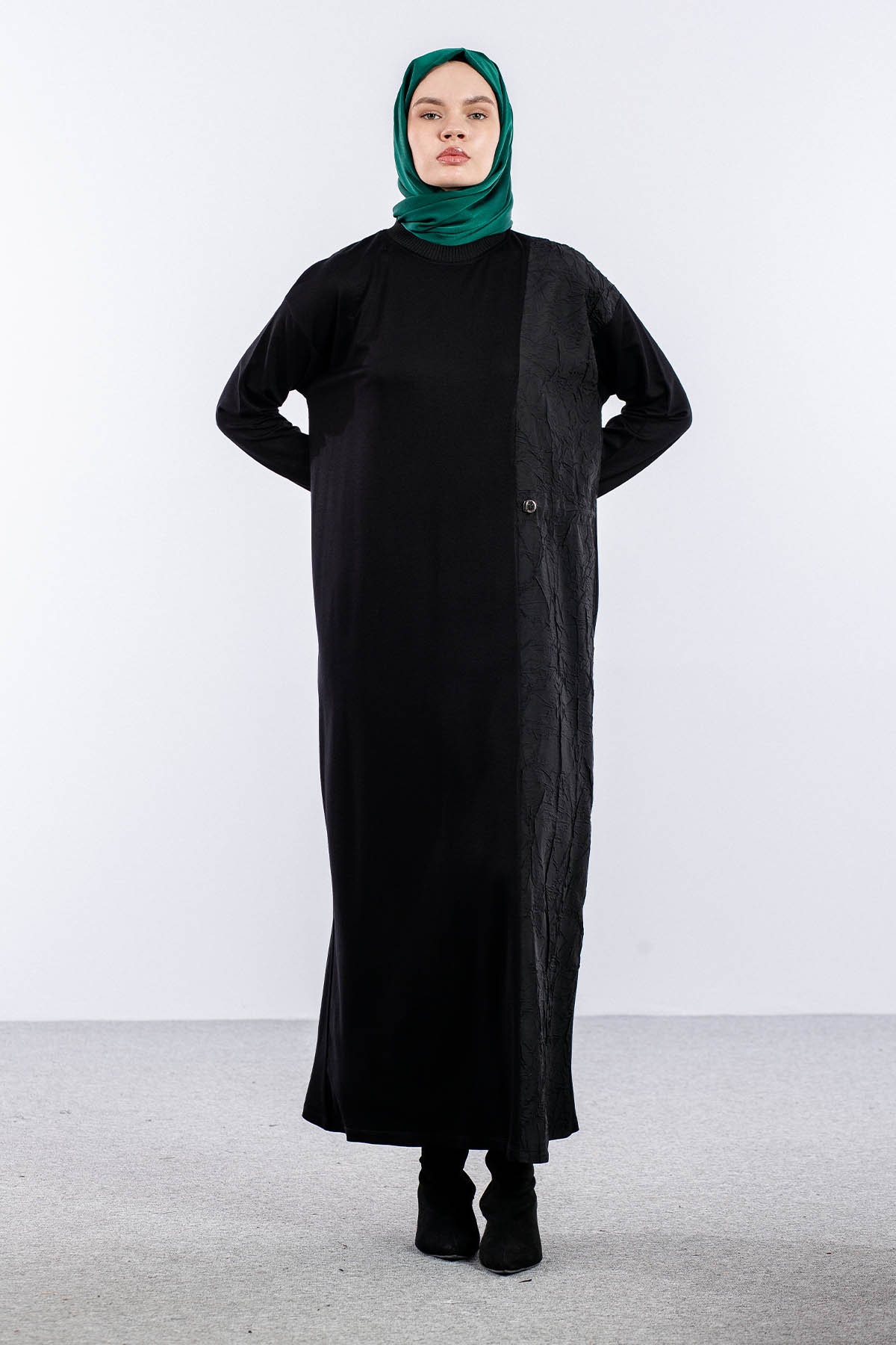 25126 Elbise 44-46-48 Parasut Garni - Siyah - 1