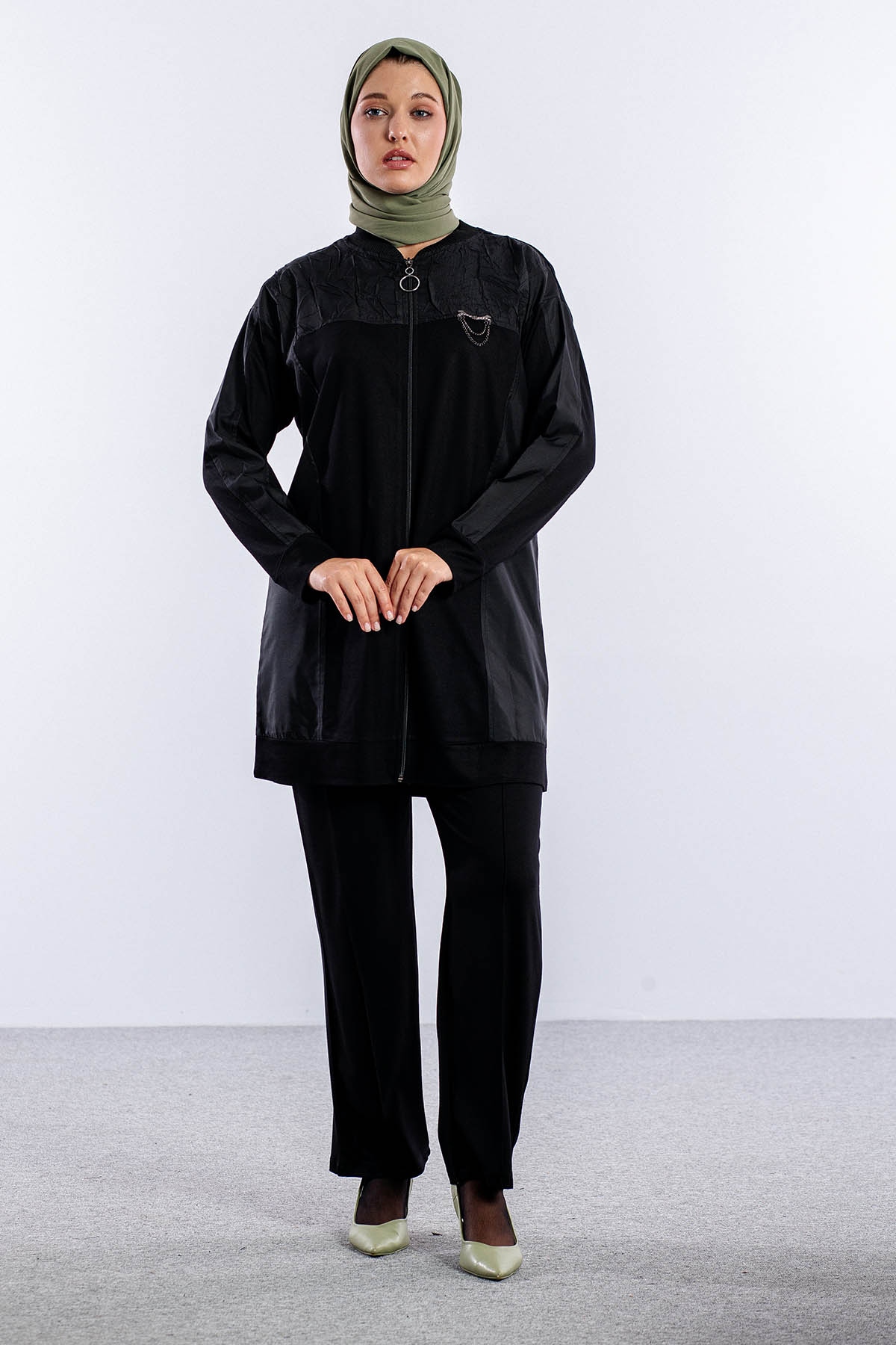 25220 Takim 44-46 Ferm Parasut - Siyah - 1