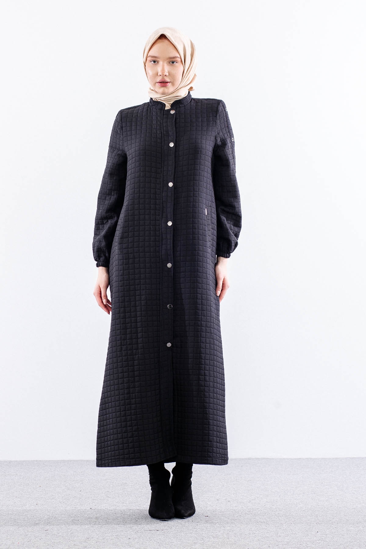 2526 Kapitone Kap 40-50 Kuşgözü Detay - Siyah - 1