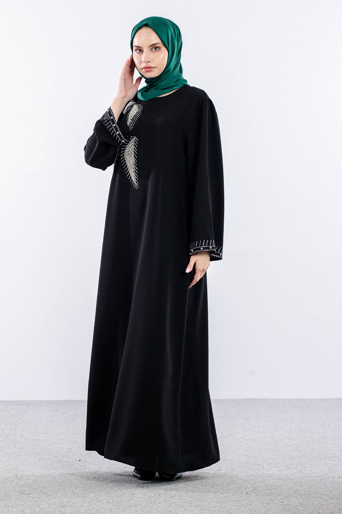 2561 Elbise 44-52 Kol Ve Yan Tas Detay - Siyah - 2