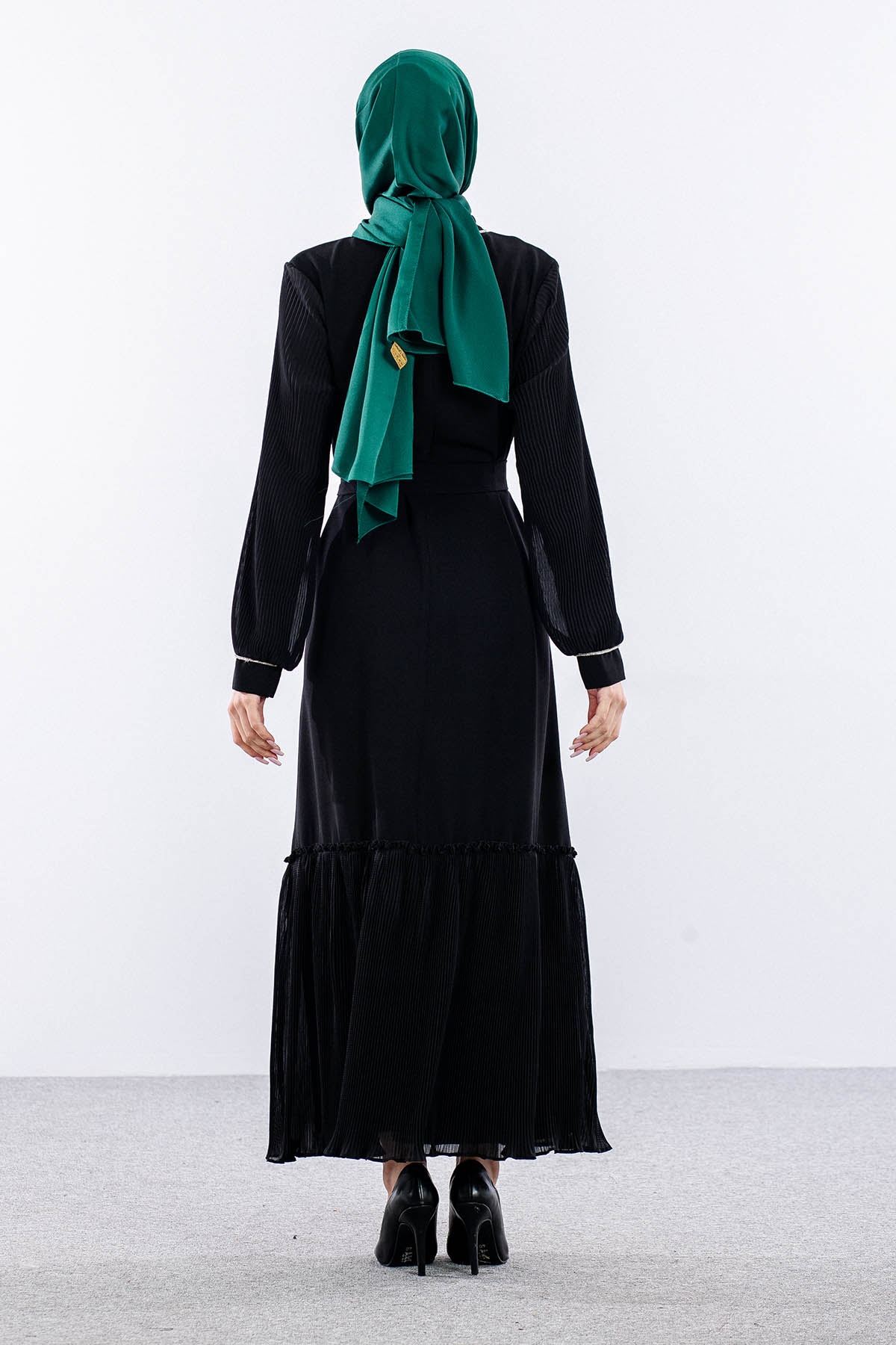 2565 Elbise 42-50 Plise Detay - Siyah - 5