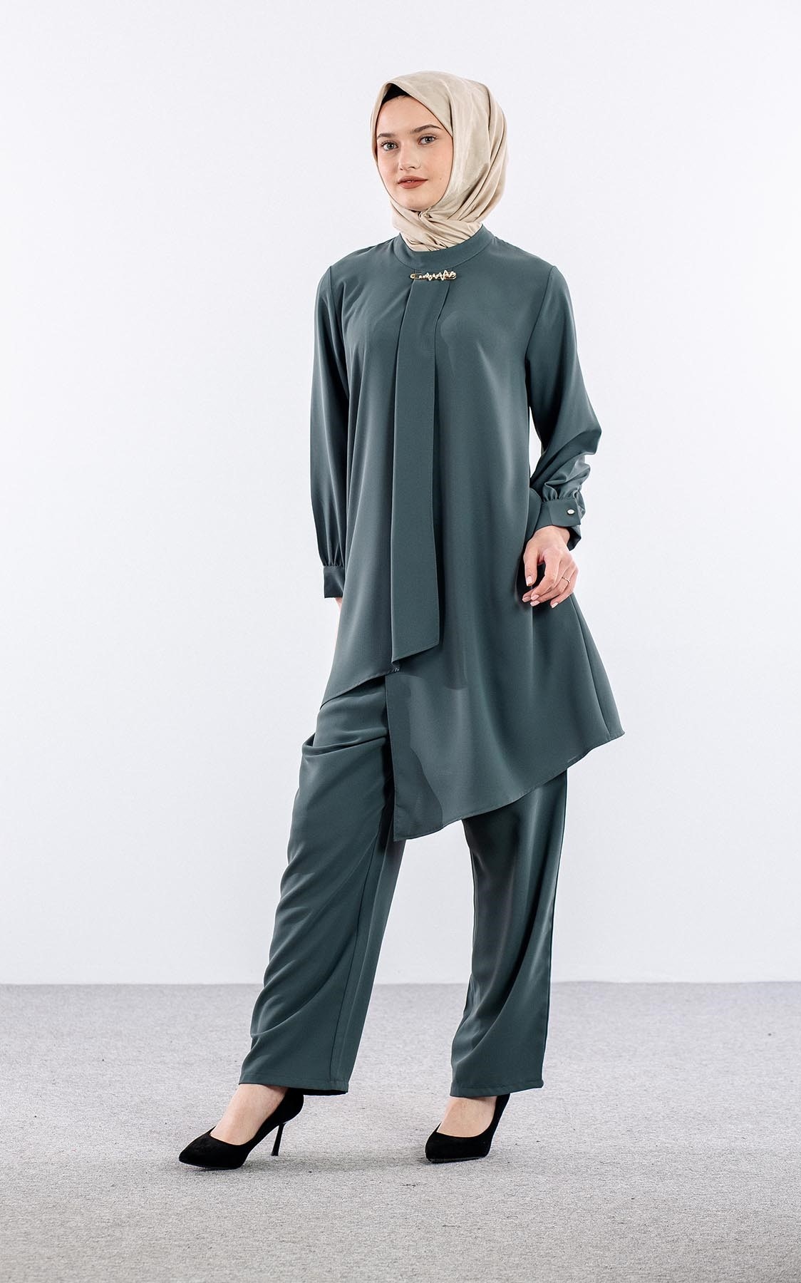 2586 İki̇li̇ Bluz 42-48 - Mint - 3
