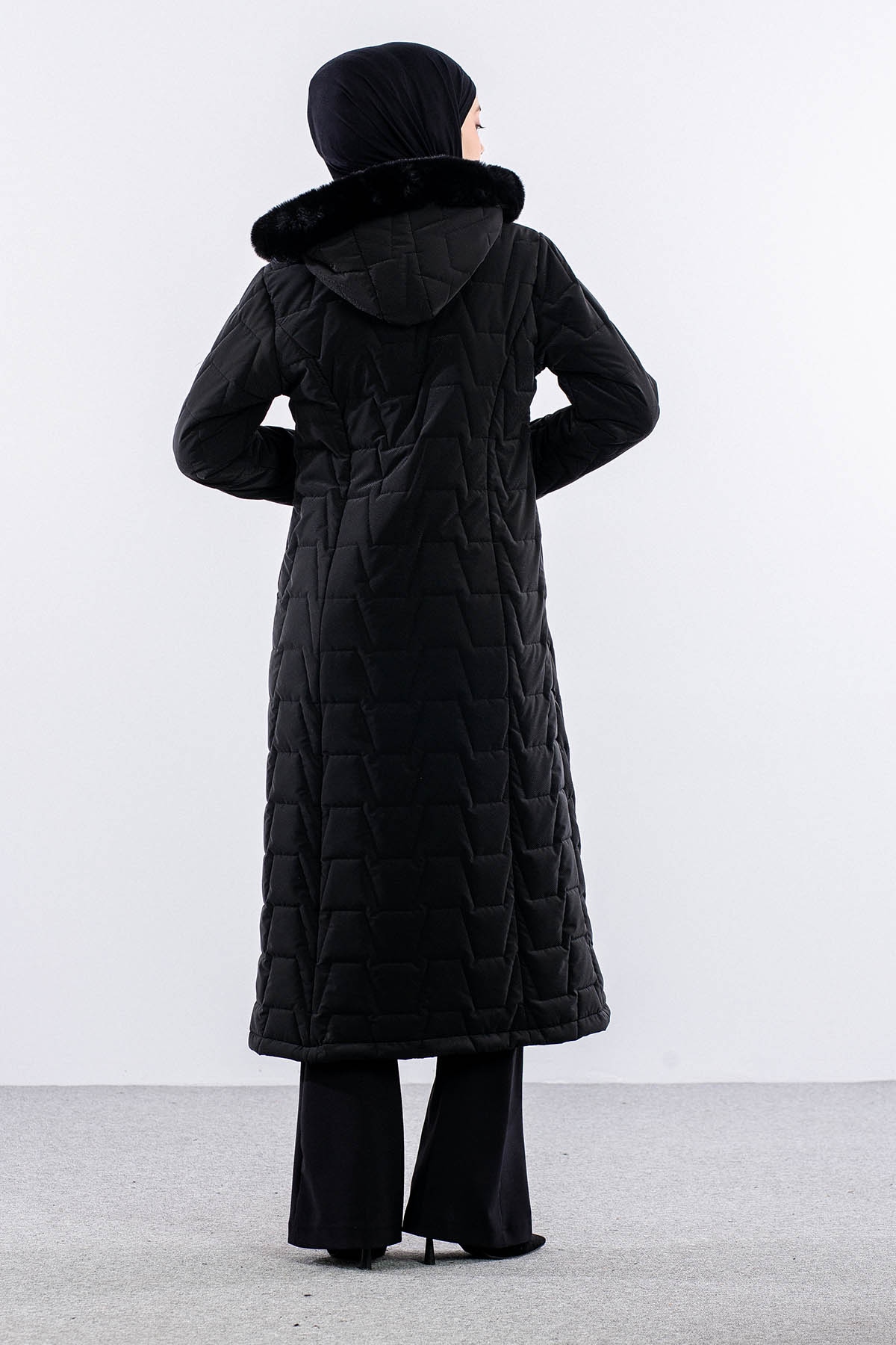 3021 Kapitone Kaban 38-48 - Siyah - 3