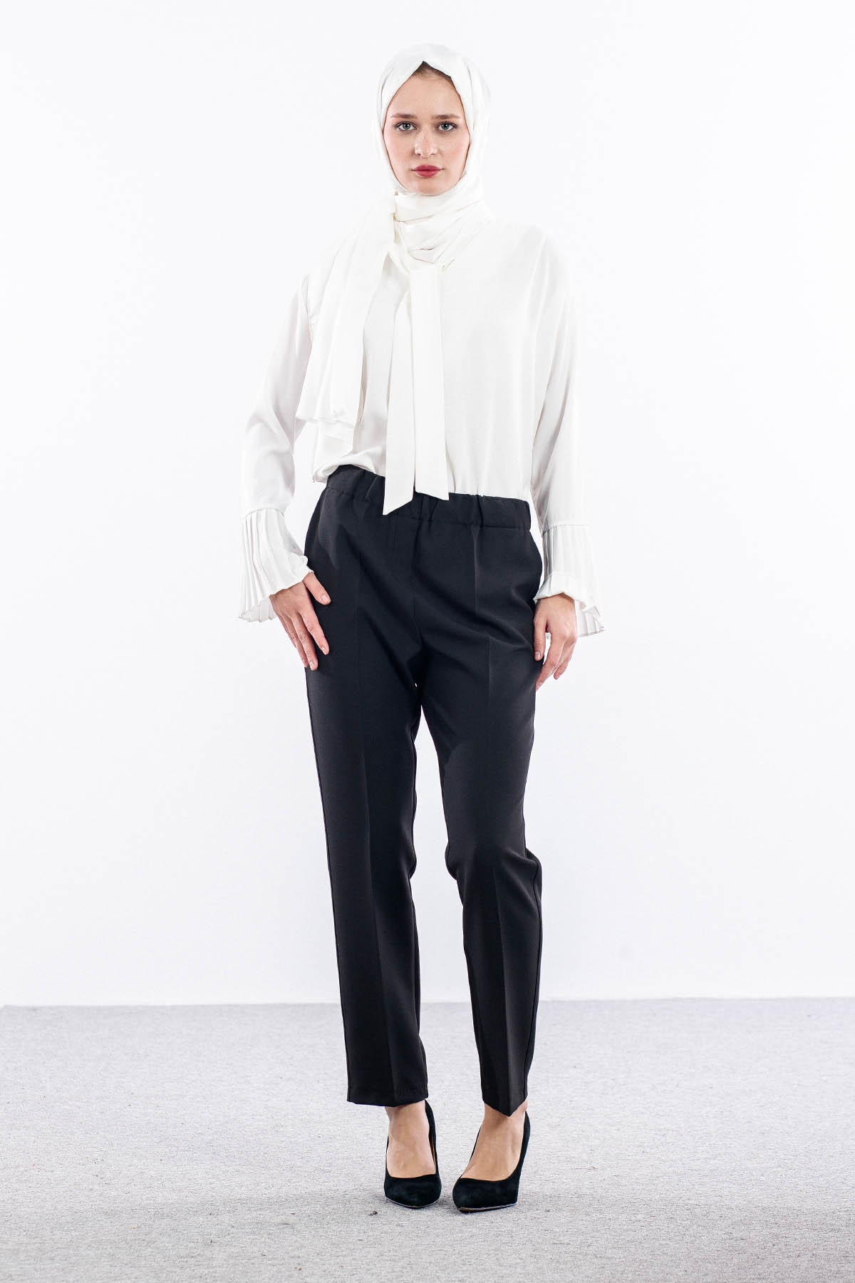 3339 Pantolon 40-50 Kis Kumas - Siyah - 1