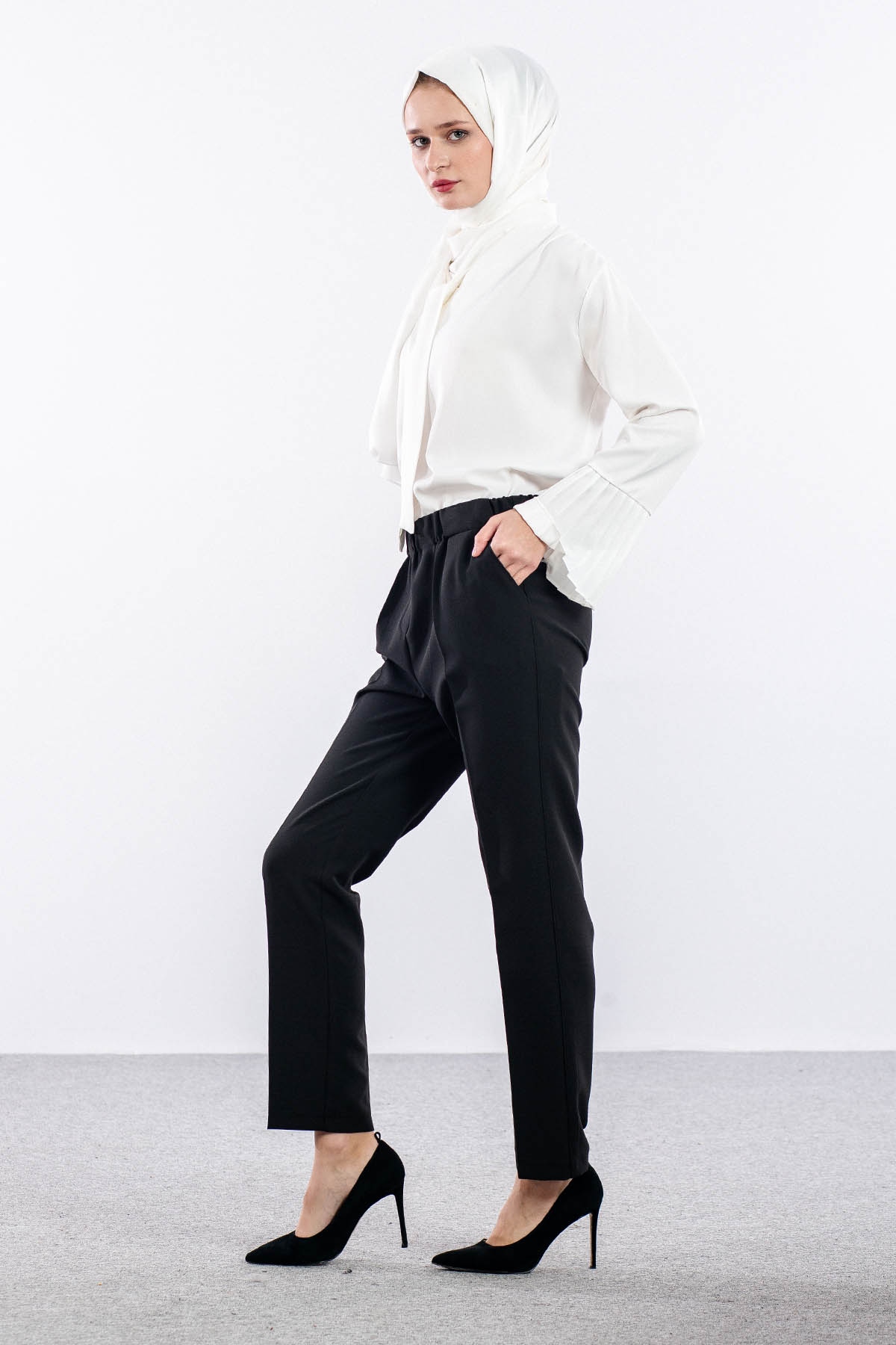 3339 Pantolon 40-50 Kis Kumas - Siyah - 2