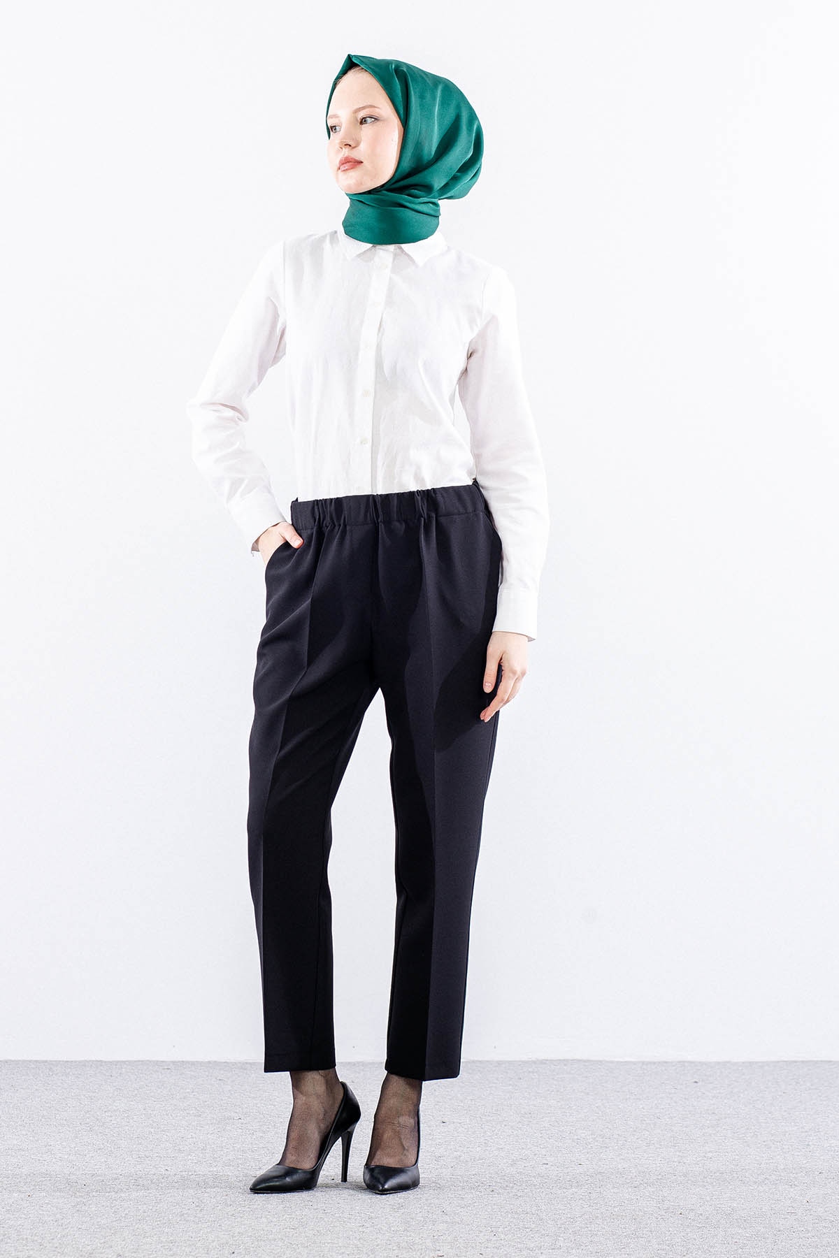 3339 Pantolon 44-54 - Siyah - 1