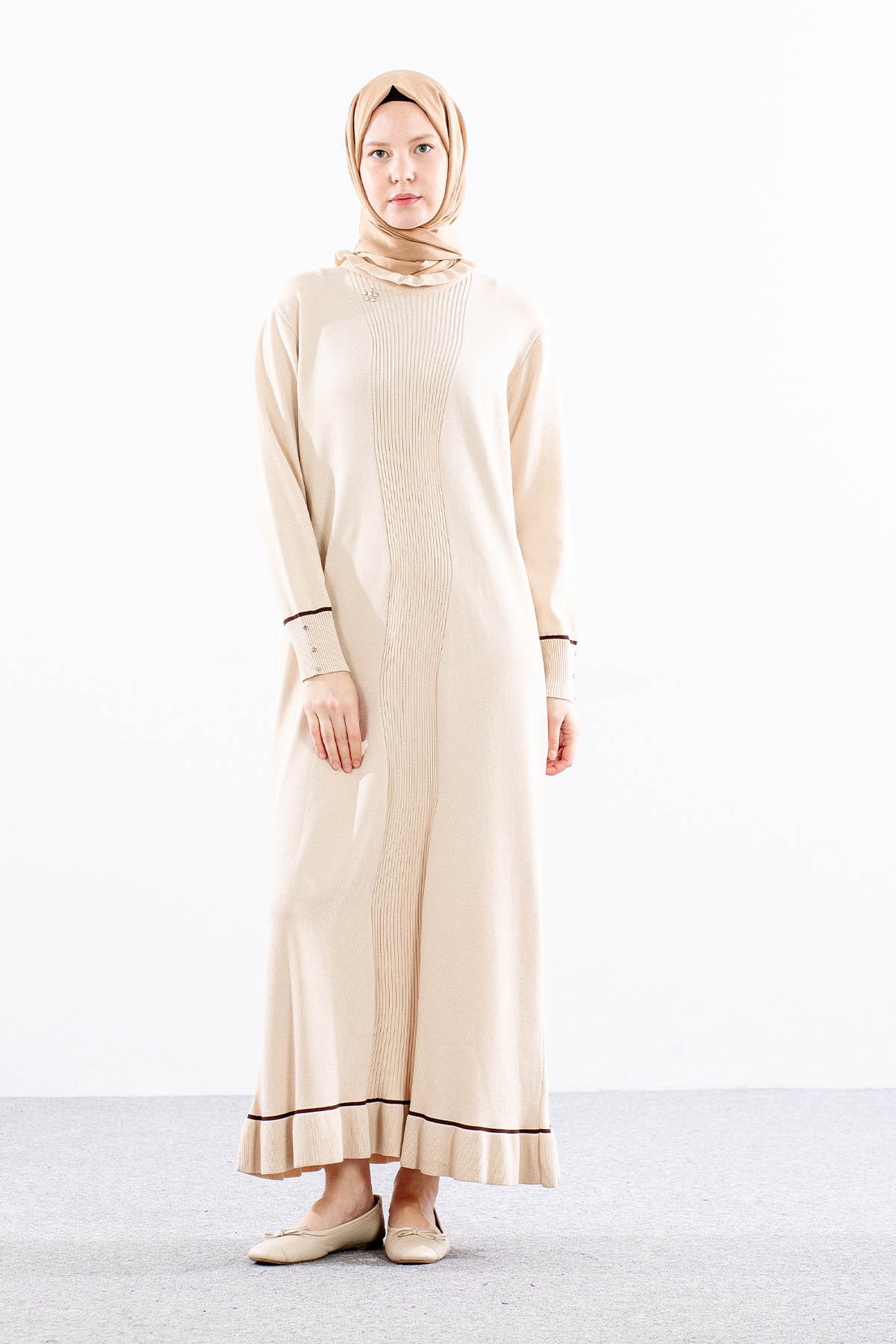 6825 Triko Elbise Tek Tasli - Bej - 1