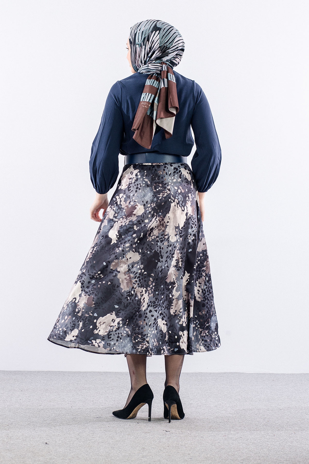 7724 E.takim 38-44 Saten Desen - Lacivert - 4