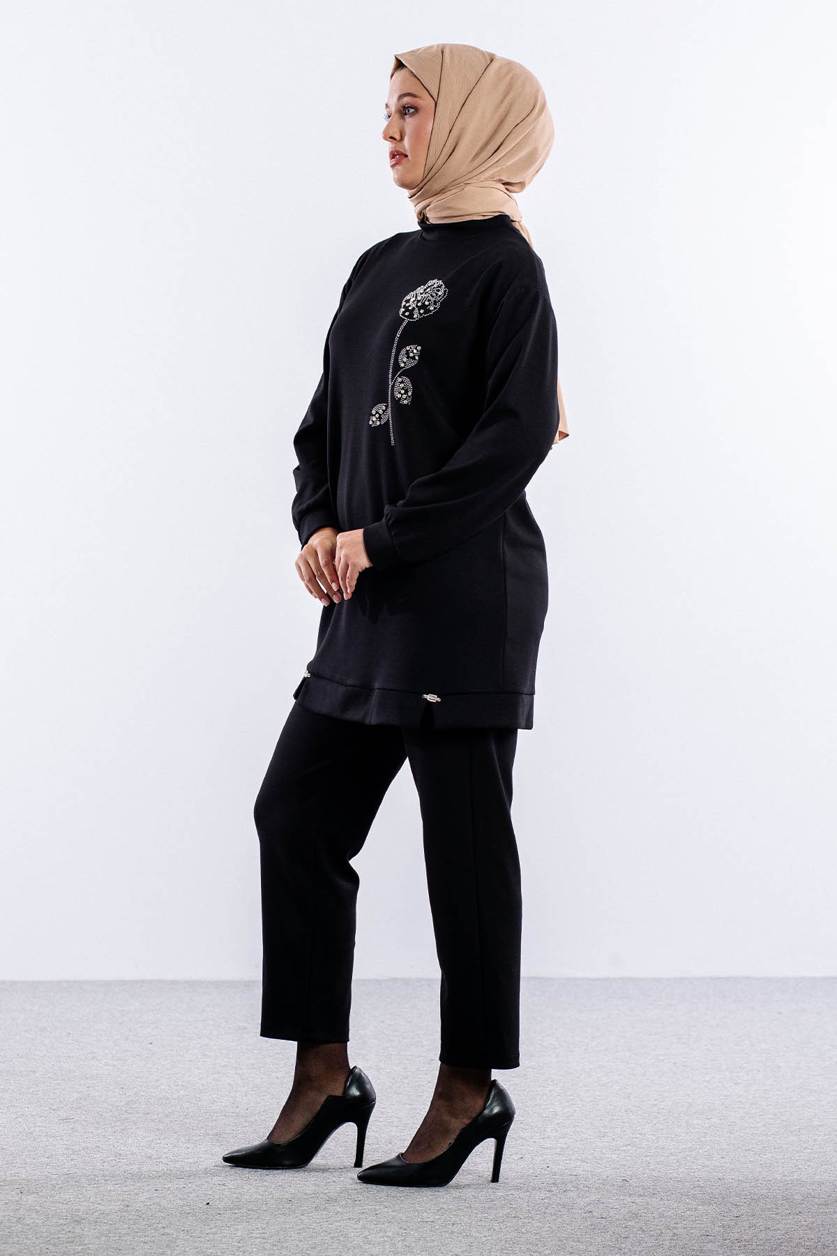 8660 Takim 38-46 Omuzda Gul Desen Tas - Siyah - 5