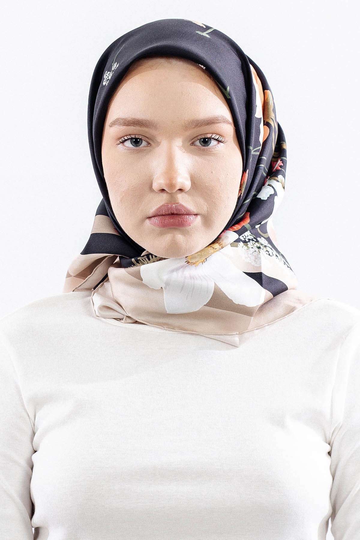 Dg14821 İpek Eşarp Nilufer Tvil Kumas - Siyah - 1