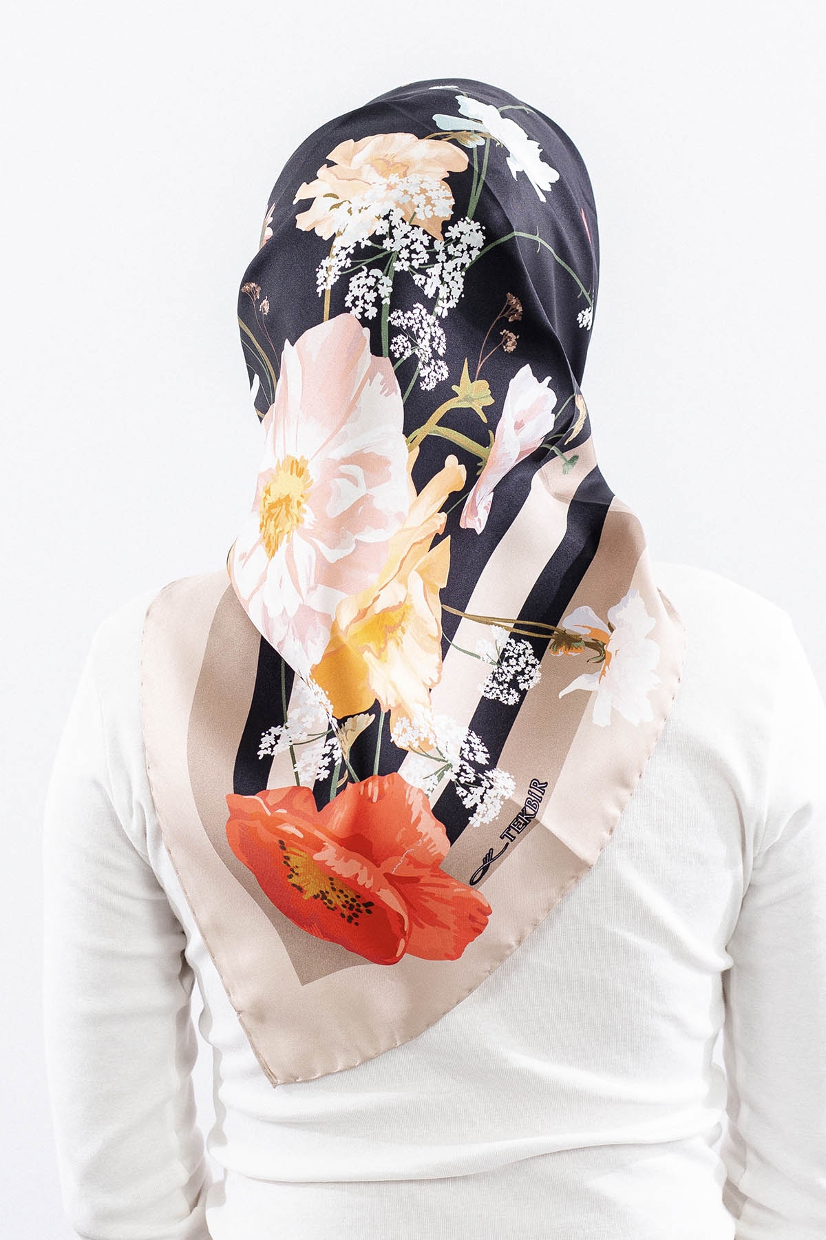 Dg14821 İpek Eşarp Nilufer Tvil Kumas - Siyah - 4