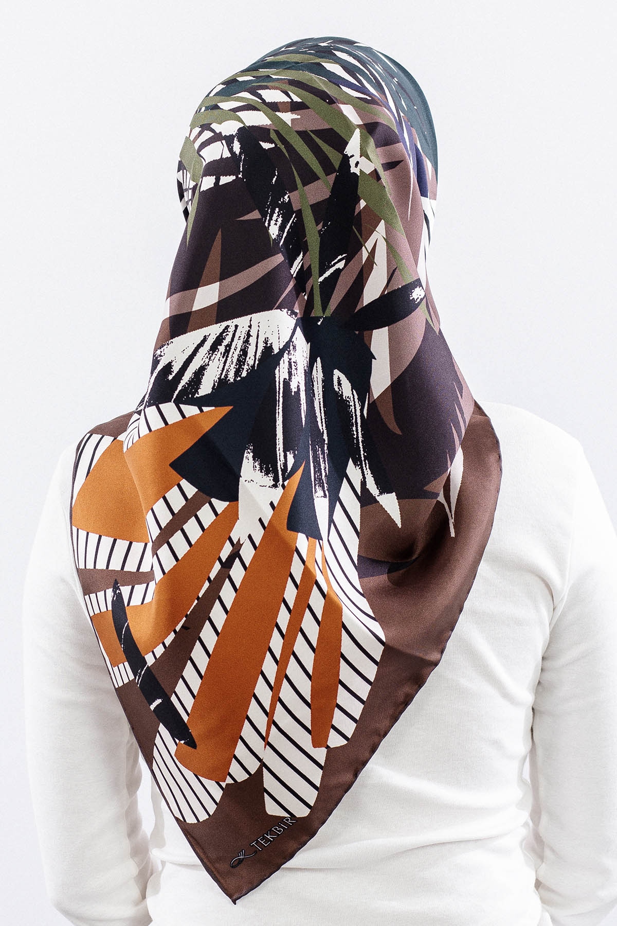 Dg14825 İpek Eşarp Palmiye Desen Tvil Kumas - Vizon - 4