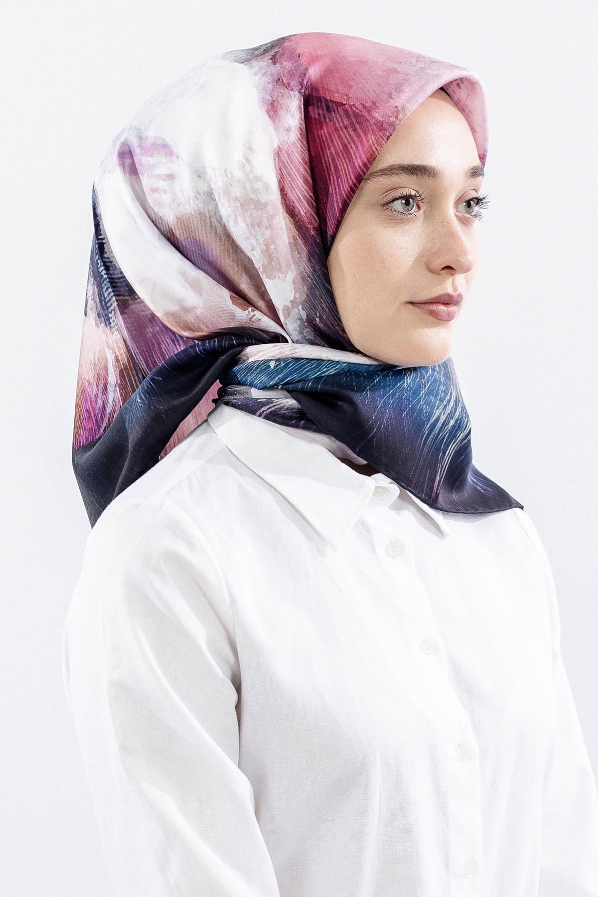 Dg14826 İpek Eşarp Flu Gul Tvil Kumas - Lacivert_pudra - 2