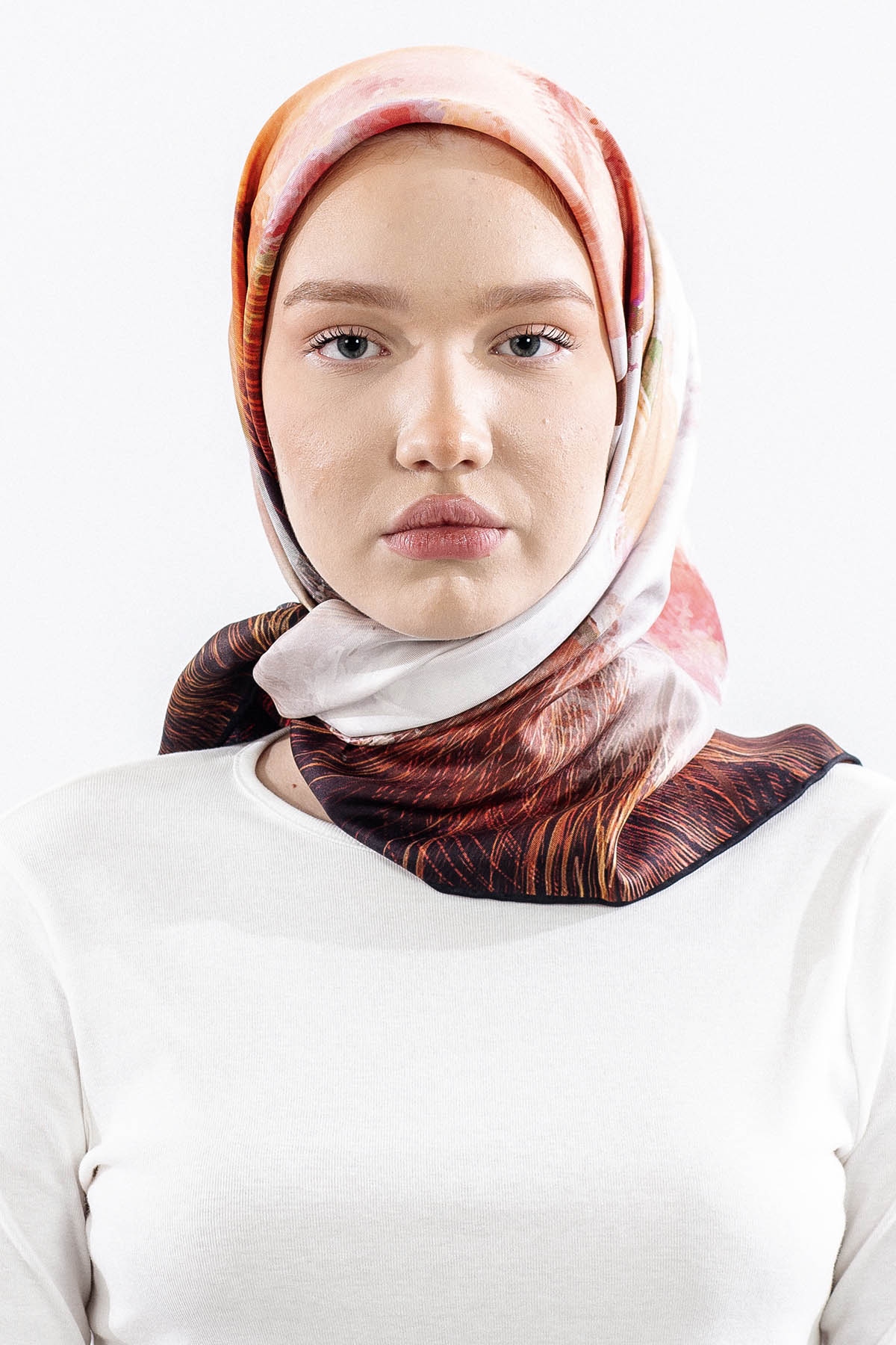 Dg14826 İpek Eşarp Flu Gul Tvil Kumas - Siyah_bordo - 1