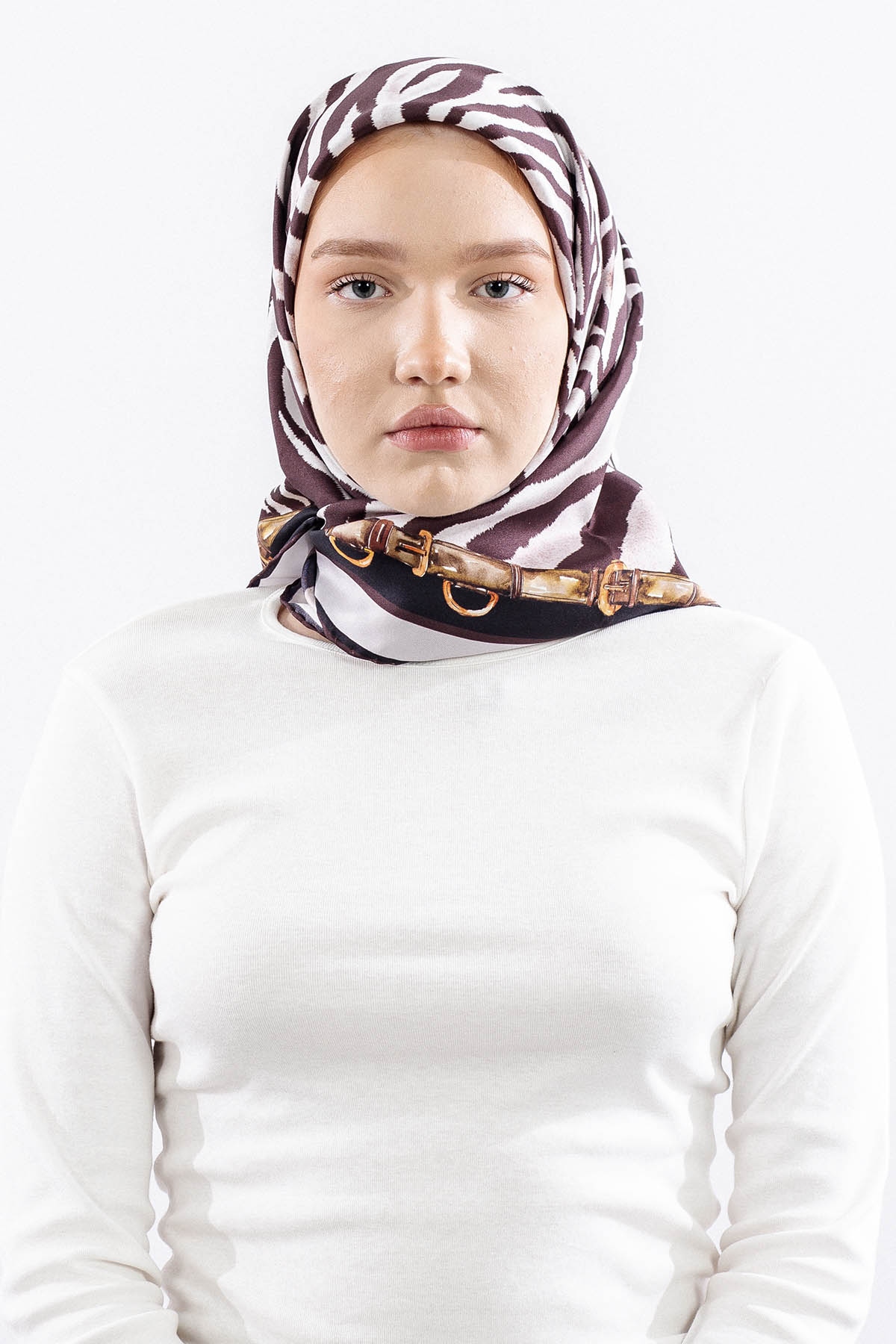 Dg14827 İpek Eşarp Zebra Desen Tvil Kumas - Gri_kahve - 1