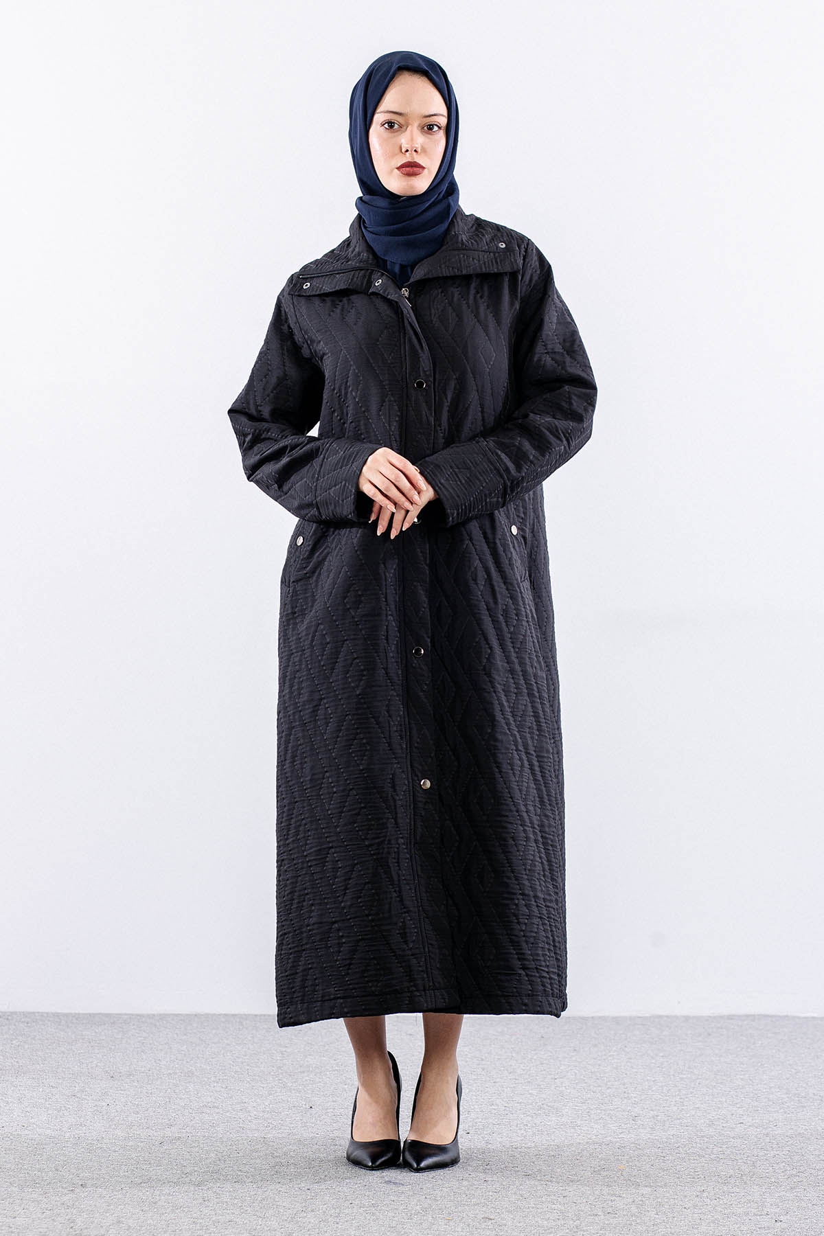 N3172 Kapi̇tone Kaban 44-50 - Siyah - 2