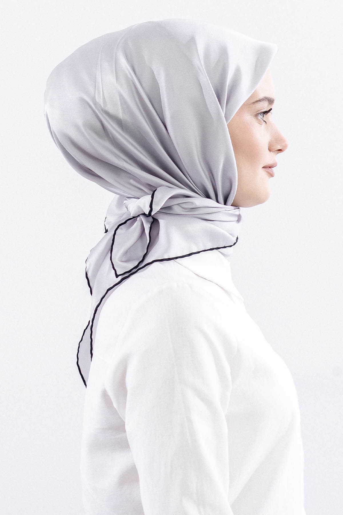 Sade İpek Eşarp 90*90 Sura Kumas - Gri_siyah - 3
