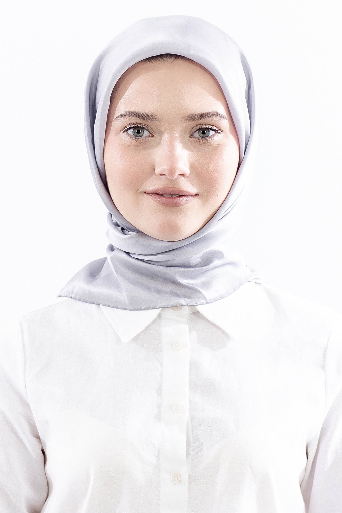 Sade İpek Eşarp 90*90 Sura Kumas - Gumus - 1