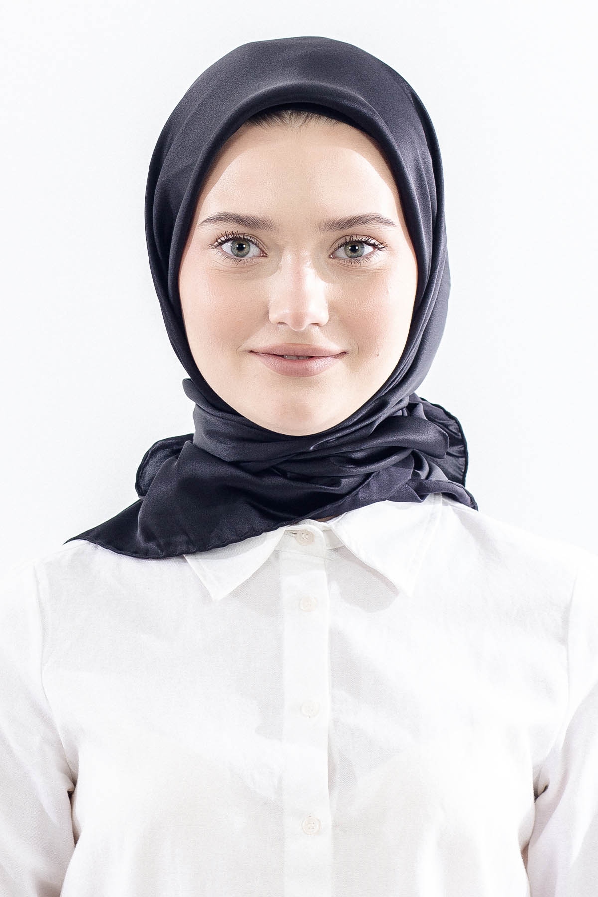 Sade İpek Eşarp 90*90 Sura Kumas - Siyah - 1
