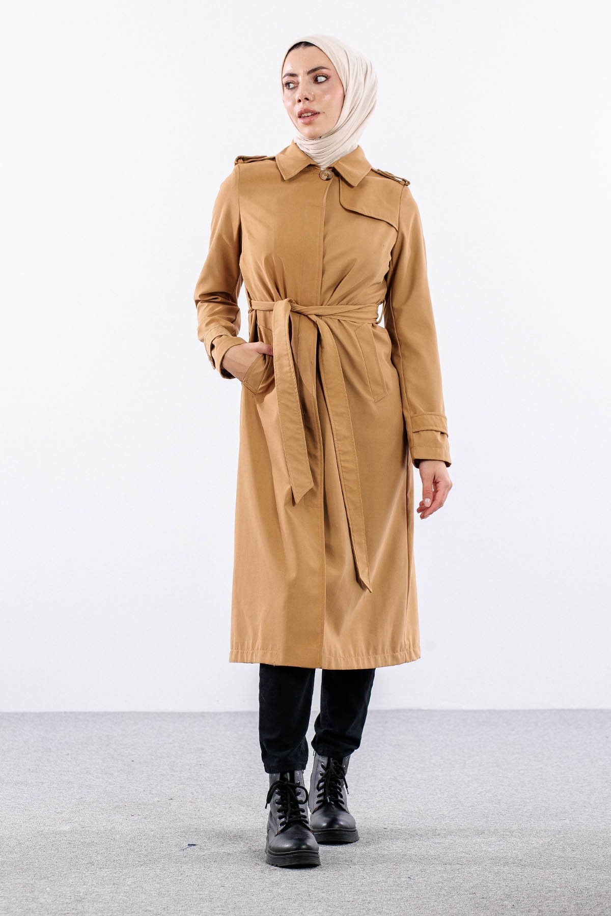 T1561 Trenç Kap 38-48 - Camel - 2